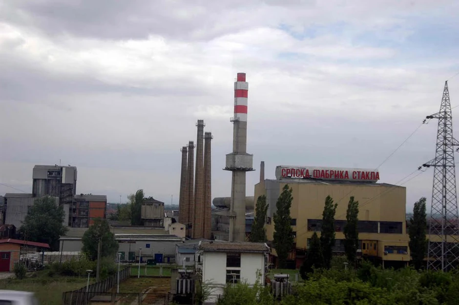 Fabrika stakla u Paraćinu