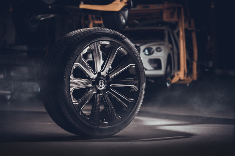 Bentayga Carbon Wheel - 2