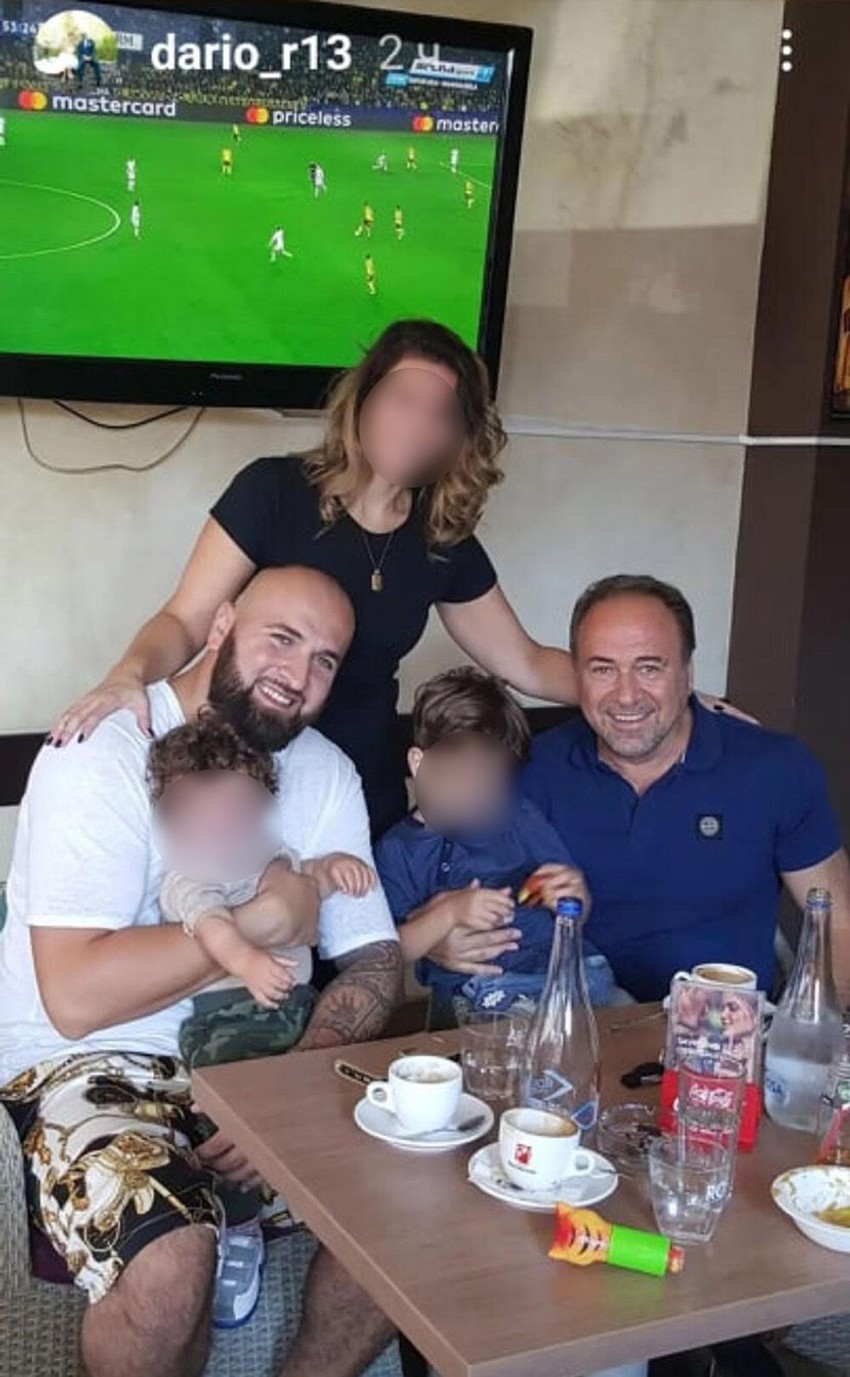 Dario sa pokojnim ocem