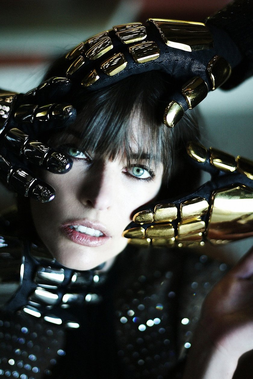 Milla Jovovich i Daft Punk w "CR Magazine"