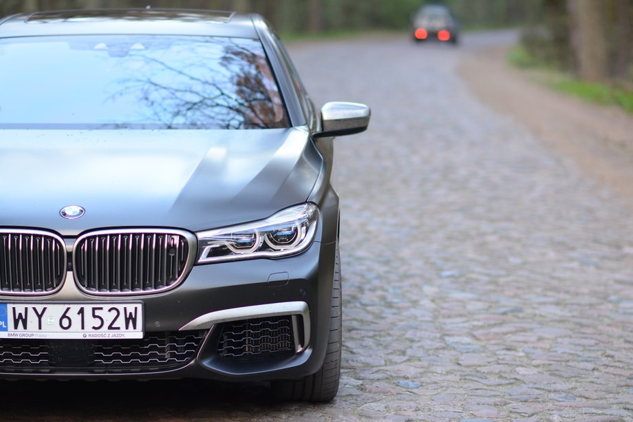 BMW M760Li xDrive