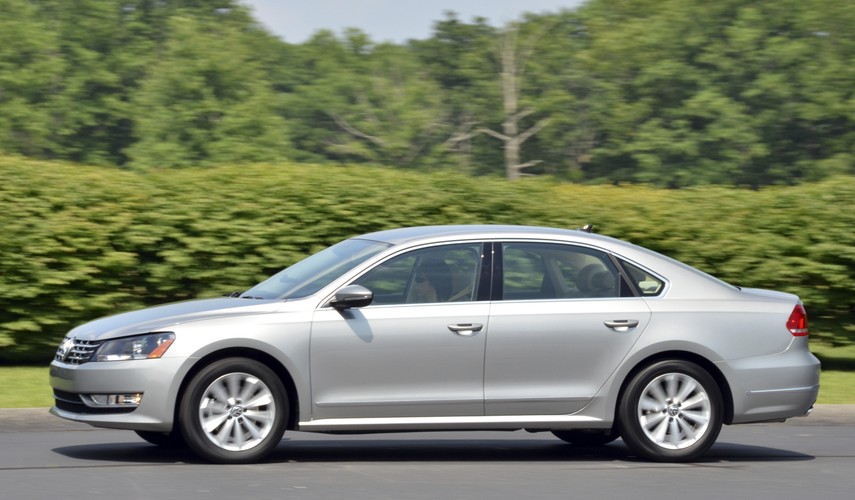 Volkswagen passat
2. miejsce na liście złodziejskich hitów - jak ustalił portal dziennik.pl od stycznia do końca września 2012 roku zniknęło 688 sztuk.