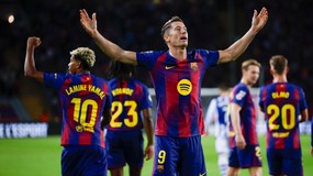 Lewandowski strzelił gola, ale zaliczył też fatalne "pudło". Szczęsny nie zachował czystego konta