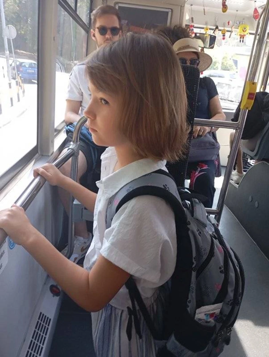 Lili je tek krenula u školu, a svakodnevno tuguje za ocem