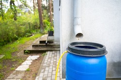 Nawet 8 tys. złotych na deszczówkę. Wiadomo, kiedy ruszy nabór wniosków