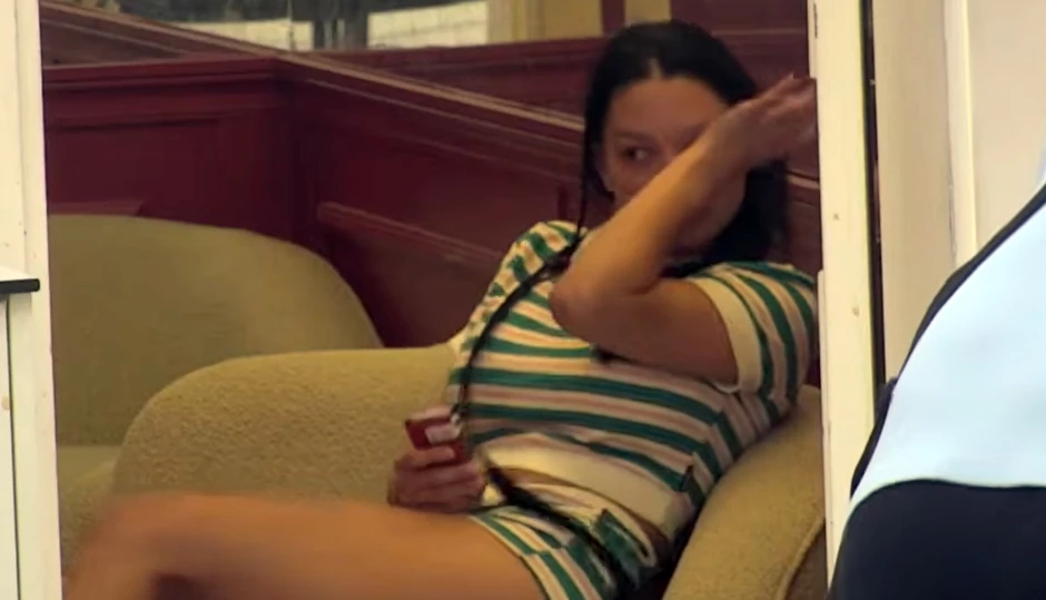 Maja i Asmin u žestokom sukobu, ona jeca na sav glas:Porodica me se odrekla