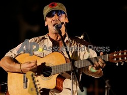 Manu Chao zagra charytatywnie