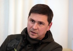 Podolak 'zdziwiony' słowami Macrona: Jeśli myślisz, jak zadowolić mordercę...