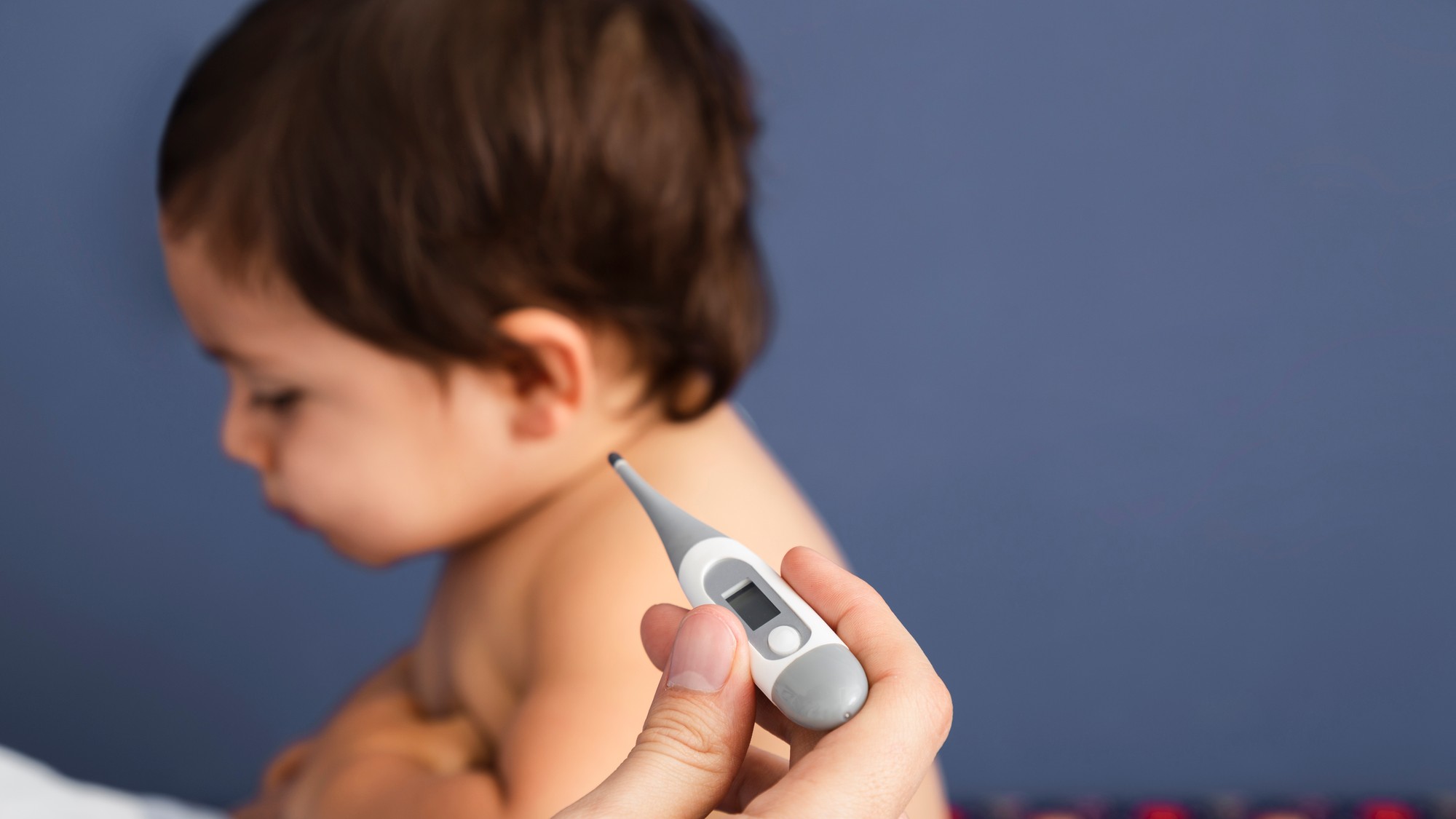 Febrilné kŕče vystrašia nejedného rodiča. Čo tento stav u detí spôsobuje a ako ho riešiť?