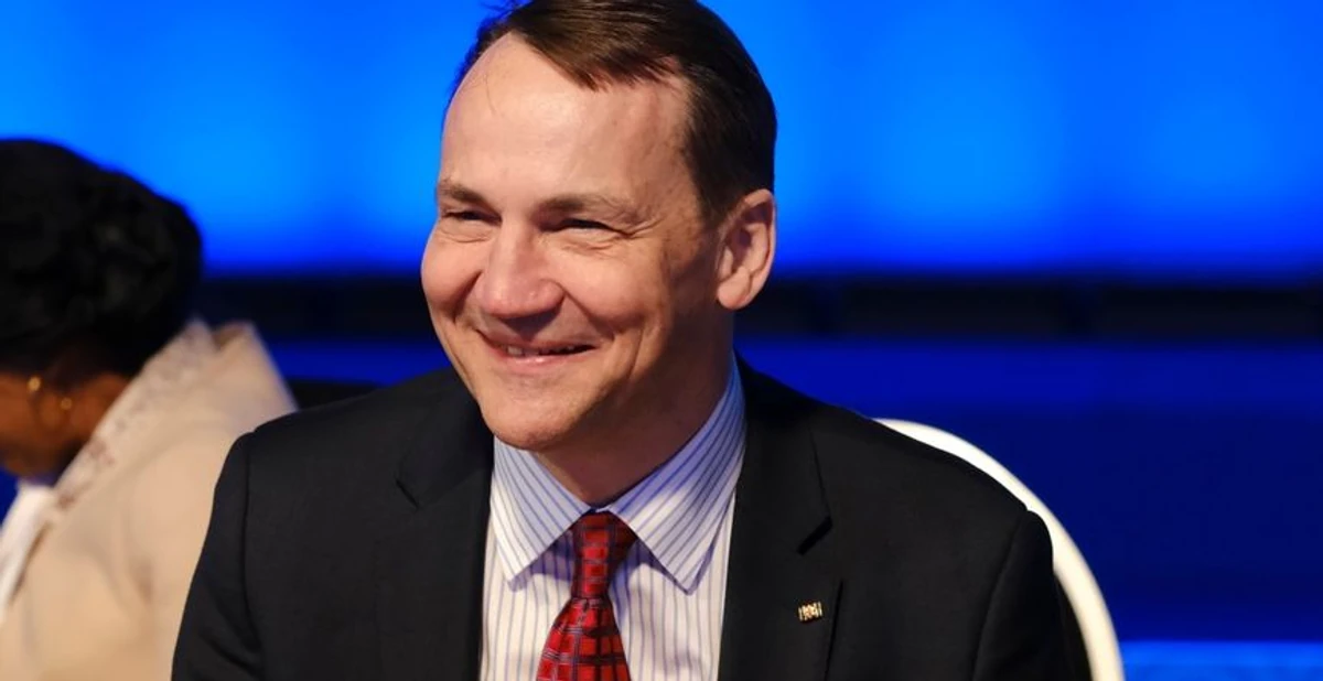 Radosław Sikorski rozwścieczył Białoruś. "Nie wtykaj nosa"