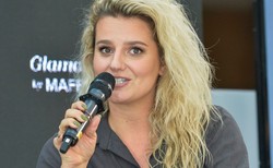 Internautka zarzuciła Zborowskiej obrazę uczuć religijnych. Zofia odpowiada: Więcej dystansu