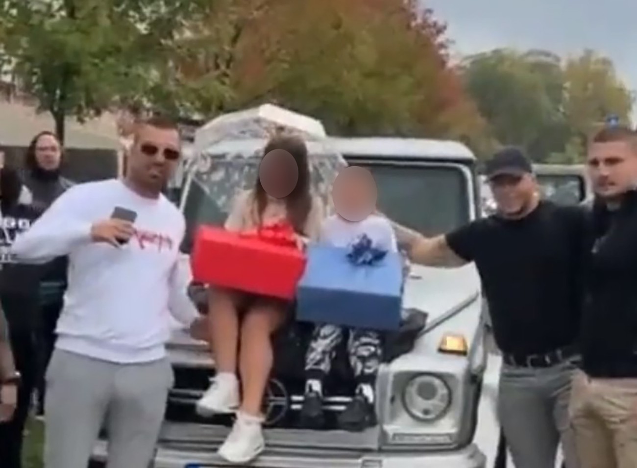 Bizarni “performans” reketaša iz Beograda uznemirio građane Srbije i Republike Srbije, novi snimak tek otvara brojna pitanja