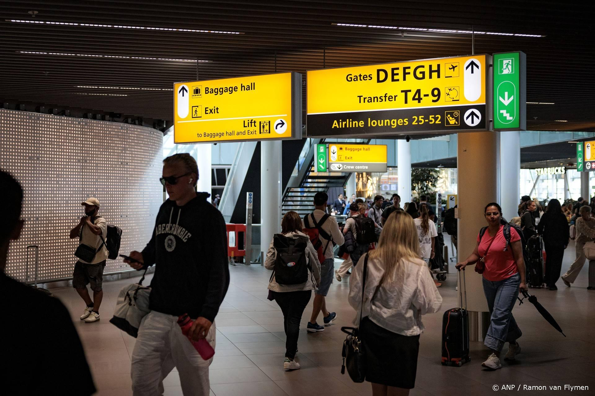Schiphol soepel ondanks zomerdrukte: 200.000 reizigers