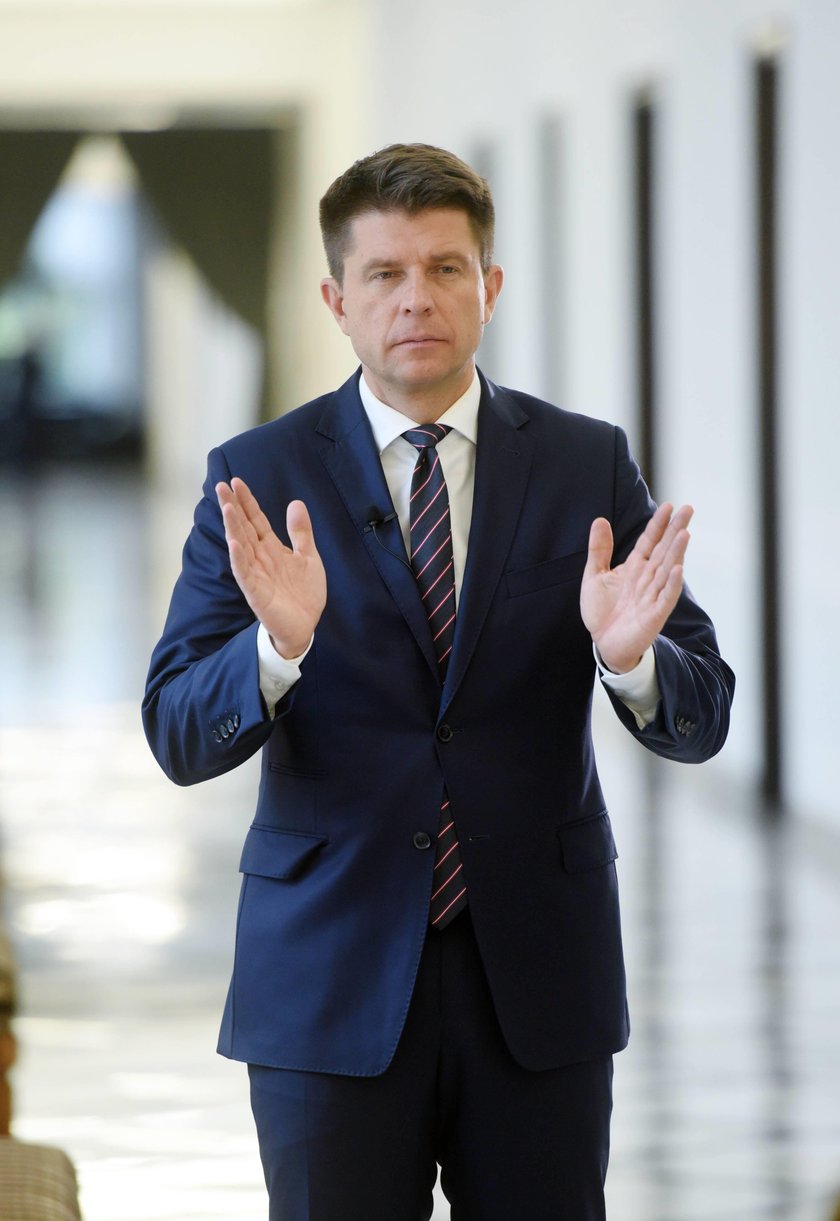 Nowoczesna nie chciała Petru nawet w życzeniach