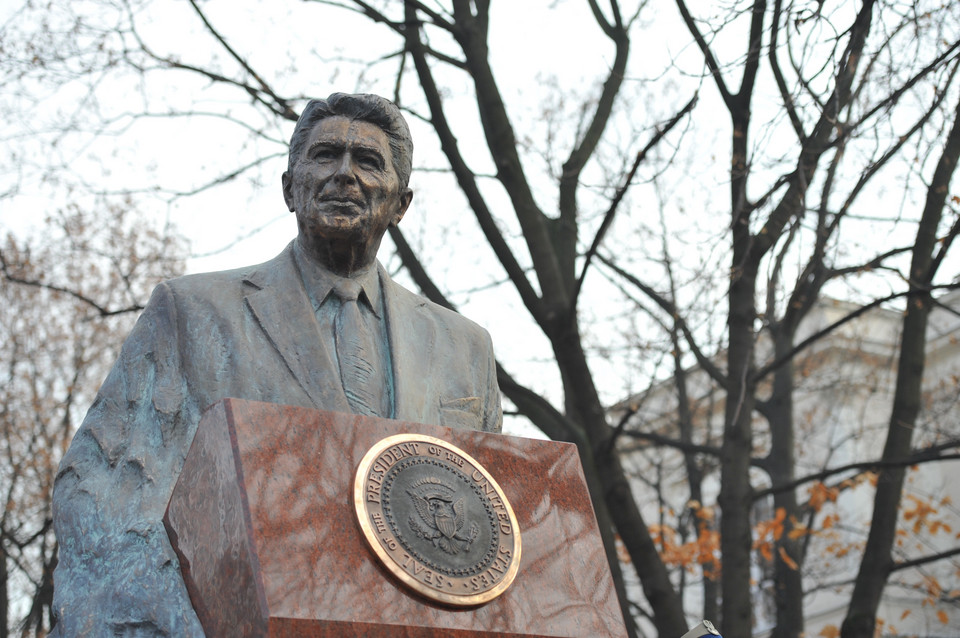 Odsłonięcie pomnika Reagana