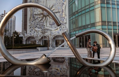 Chiny skróciły kwarantannę covidową i złagodziły niektóre restrykcje ws. linii lotniczych