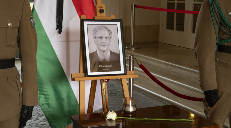 Kiderült, mikor temetik el a volt magyar köztársasági elnököt / Fotó: MTI/Szigetváry Zsolt