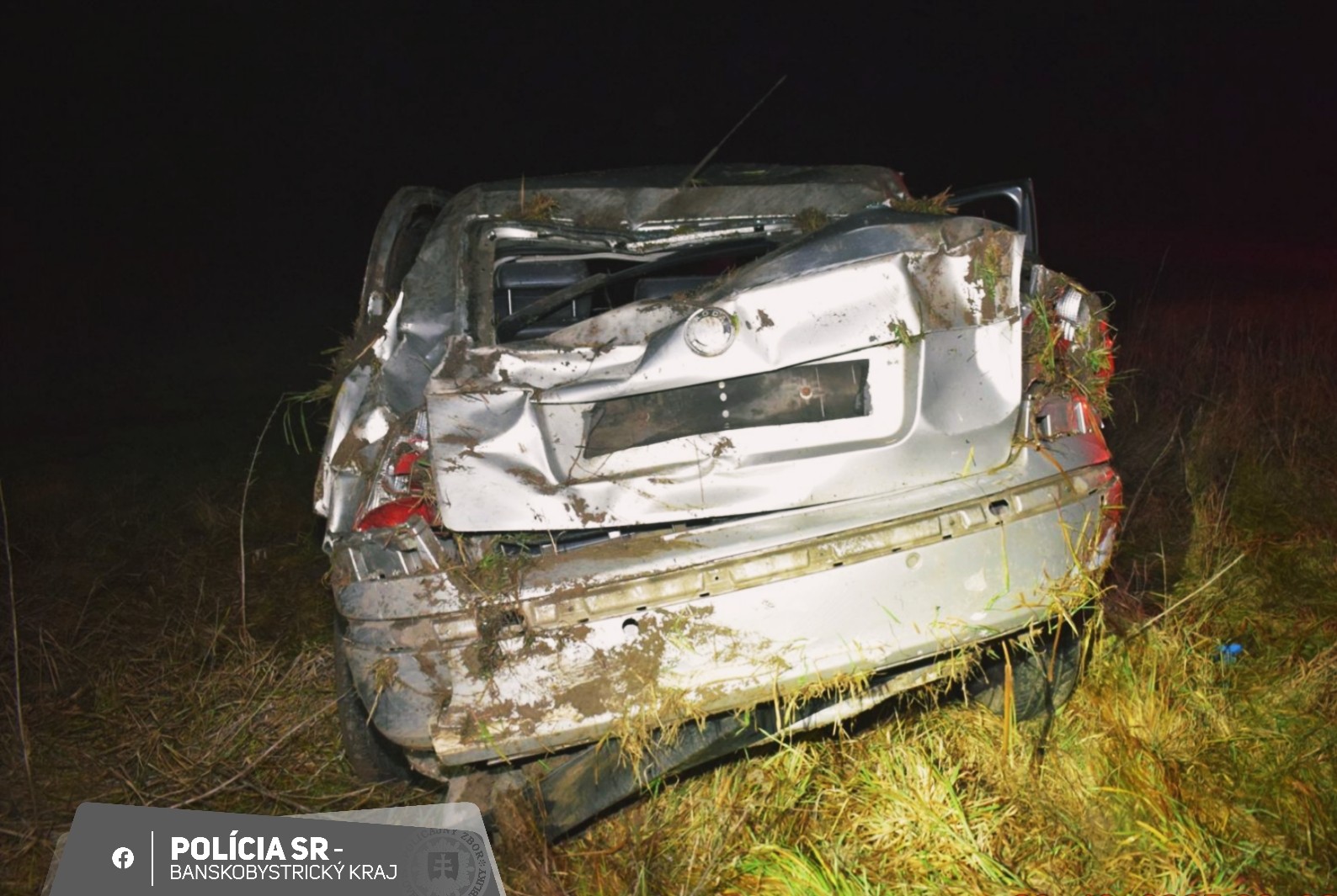 Opitý vodič unikal hliadke. 