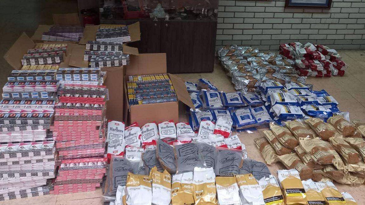 Policija je tokom ove akcije izvršila pretresanje stana i drugih prostorija na ukupno 53 lokacije