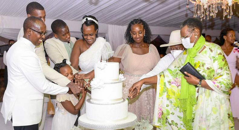 President Yoweri Museveni and First Lady Janet joined the Rwabogos for the 20th marriage anniversary celebrations