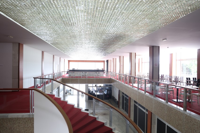 Luster od 40.000 Svarovski kristala