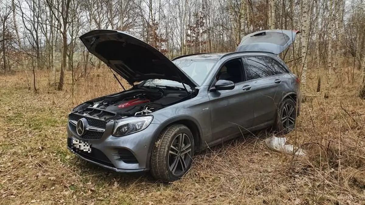 Mercedes GLC skradziony w Niemczech i odnaleziony w Polsce