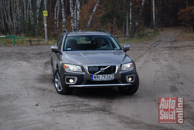 Volvo XC70