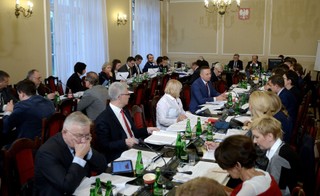 Część opozycji deklaruje: Nie zgłosimy kandydatów do takiej KRS