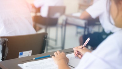 Egzamin ósmoklasisty 2026. Co trzeba umieć z języka polskiego, matematyki i języka obcego?