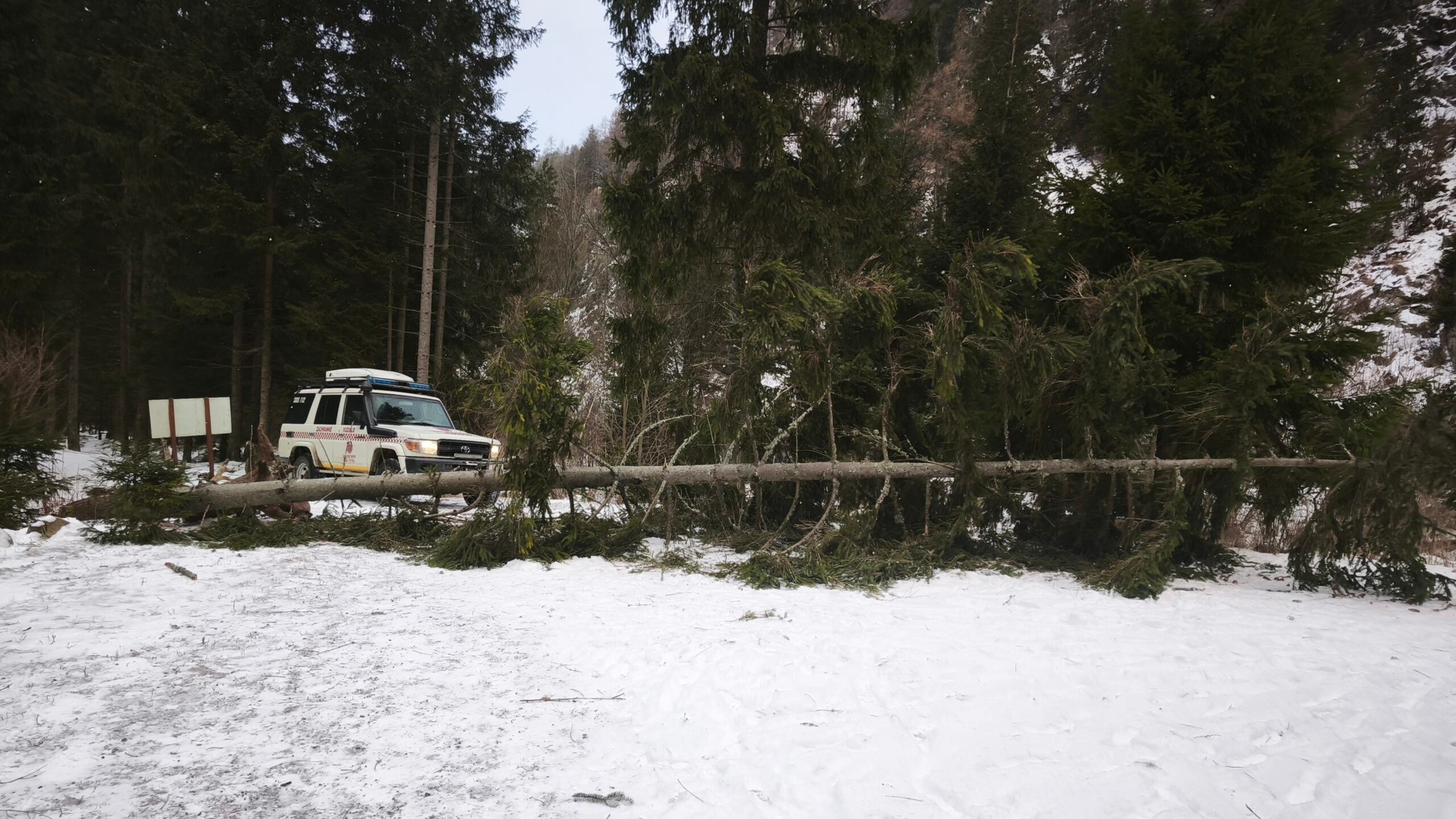 Výjazd záchranárov HZS v Západných Tatrách.