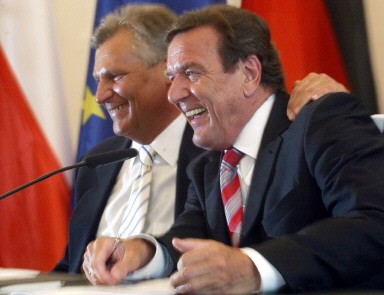 GERMANY-POLAND-SCHROEDER-KWASNIEWSKI