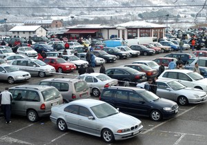 Auto-industrija zarađuje sve manje po vozilu zbog kineskih konkurenata i carina SAD
