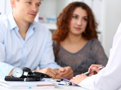 Bycie w związku ma wpływ na zdrowie mężczyzny! Chodzi o pewne działanie kobiet...