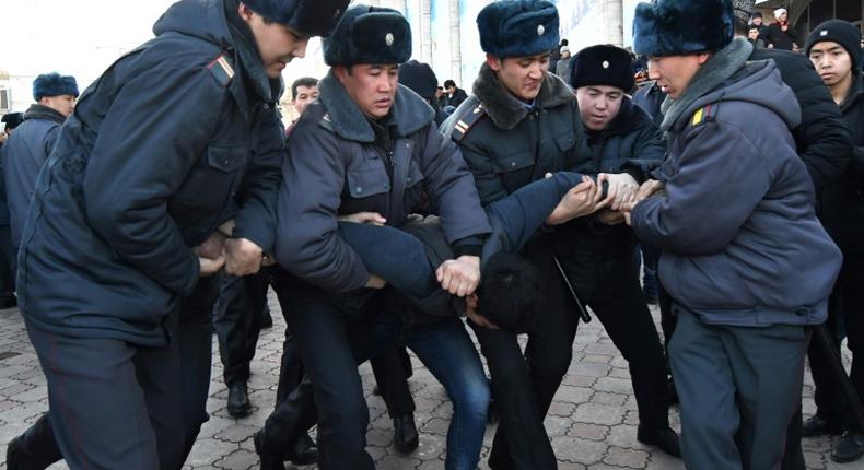 Kyrgyz police swooped on the rally of between 200 and 300 people opposing growing Chinese influence