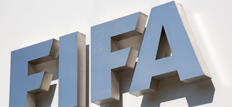 Raport FIFA: Pandemia spowodowała regres rynku transferowego