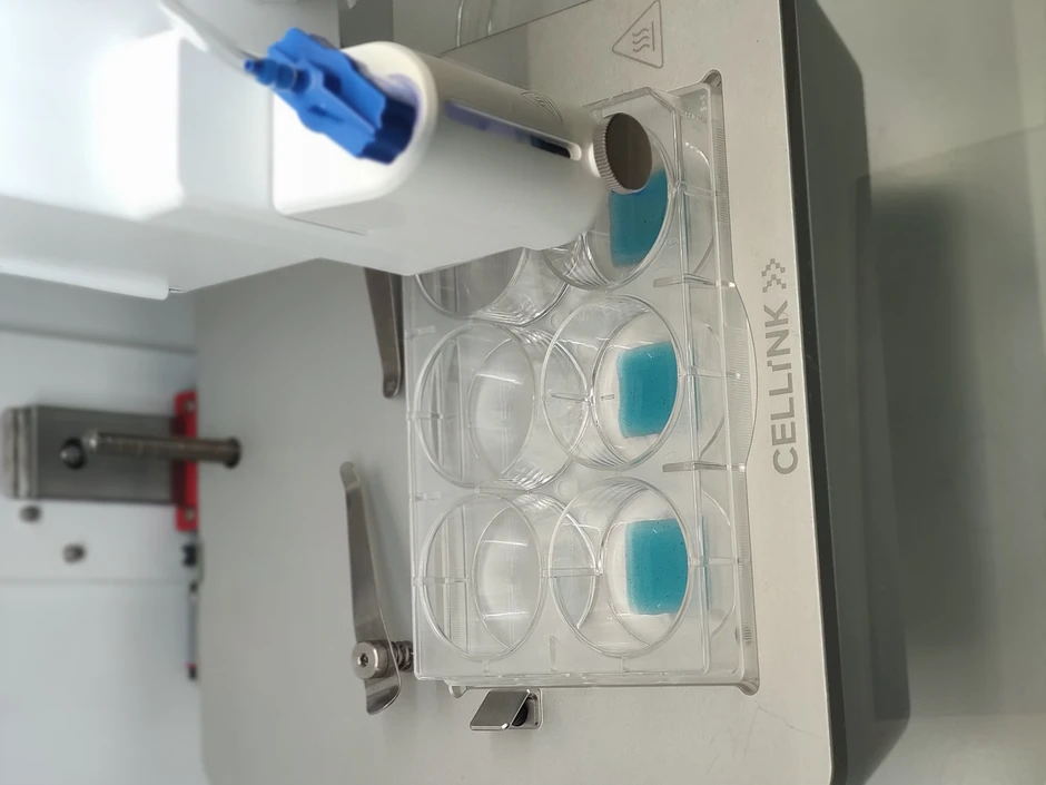 3D štampač na kome će implant biti štampan