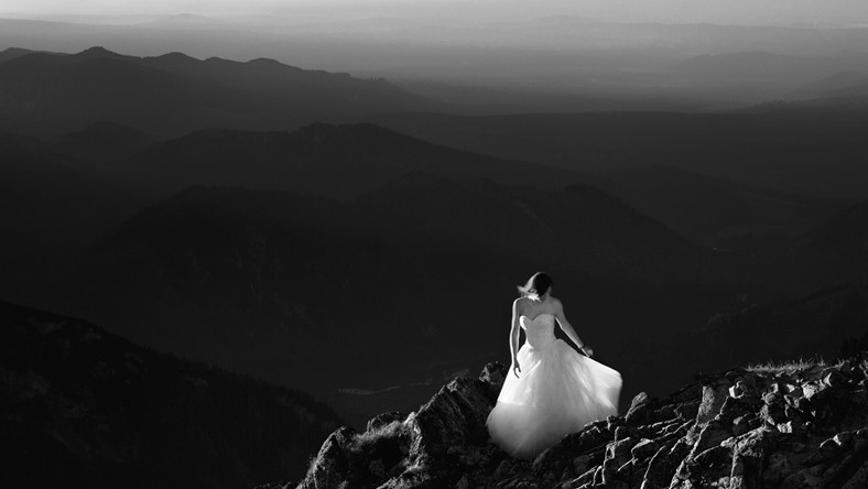 International Wedding Photographer Of The Year: Polski fotograf zajął 2. miejsce w kategorii "Epic location"