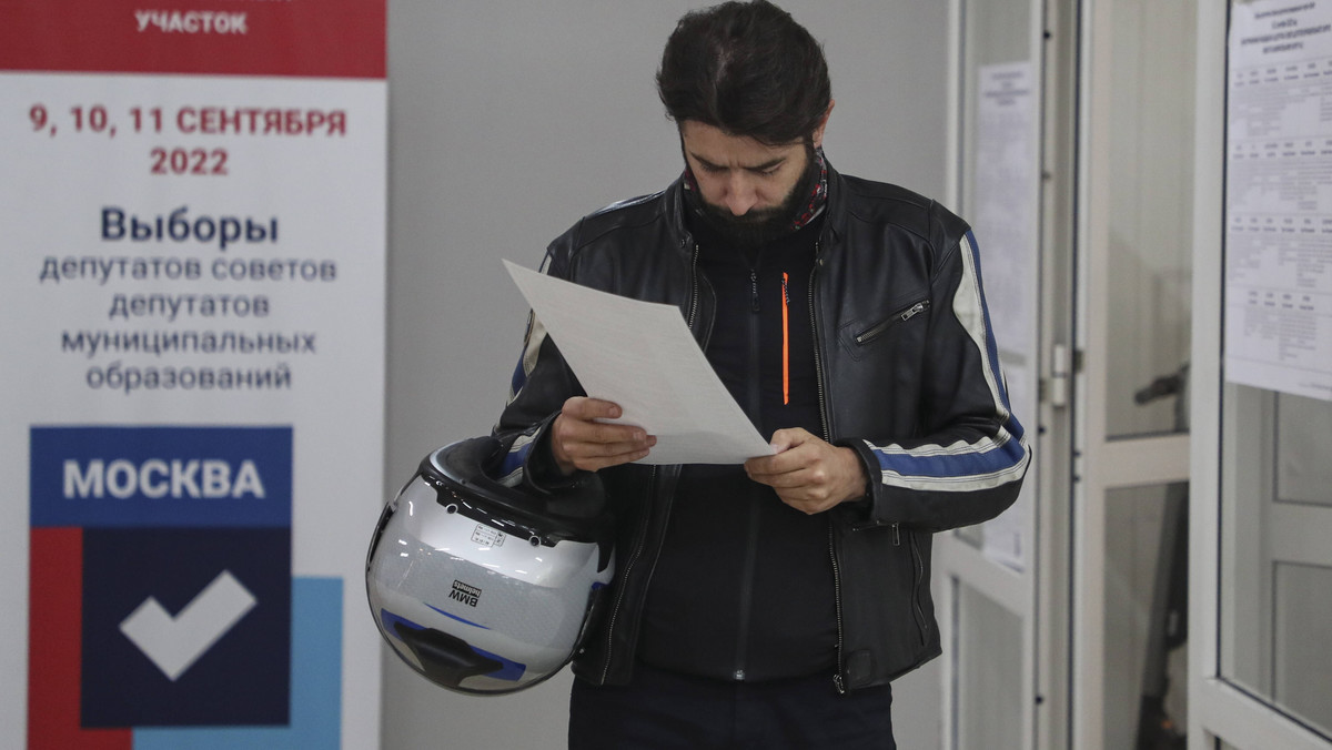 Rosjanie, którzy wyjechali z kraju, nie będą mogli głosować w wyborach przez internet