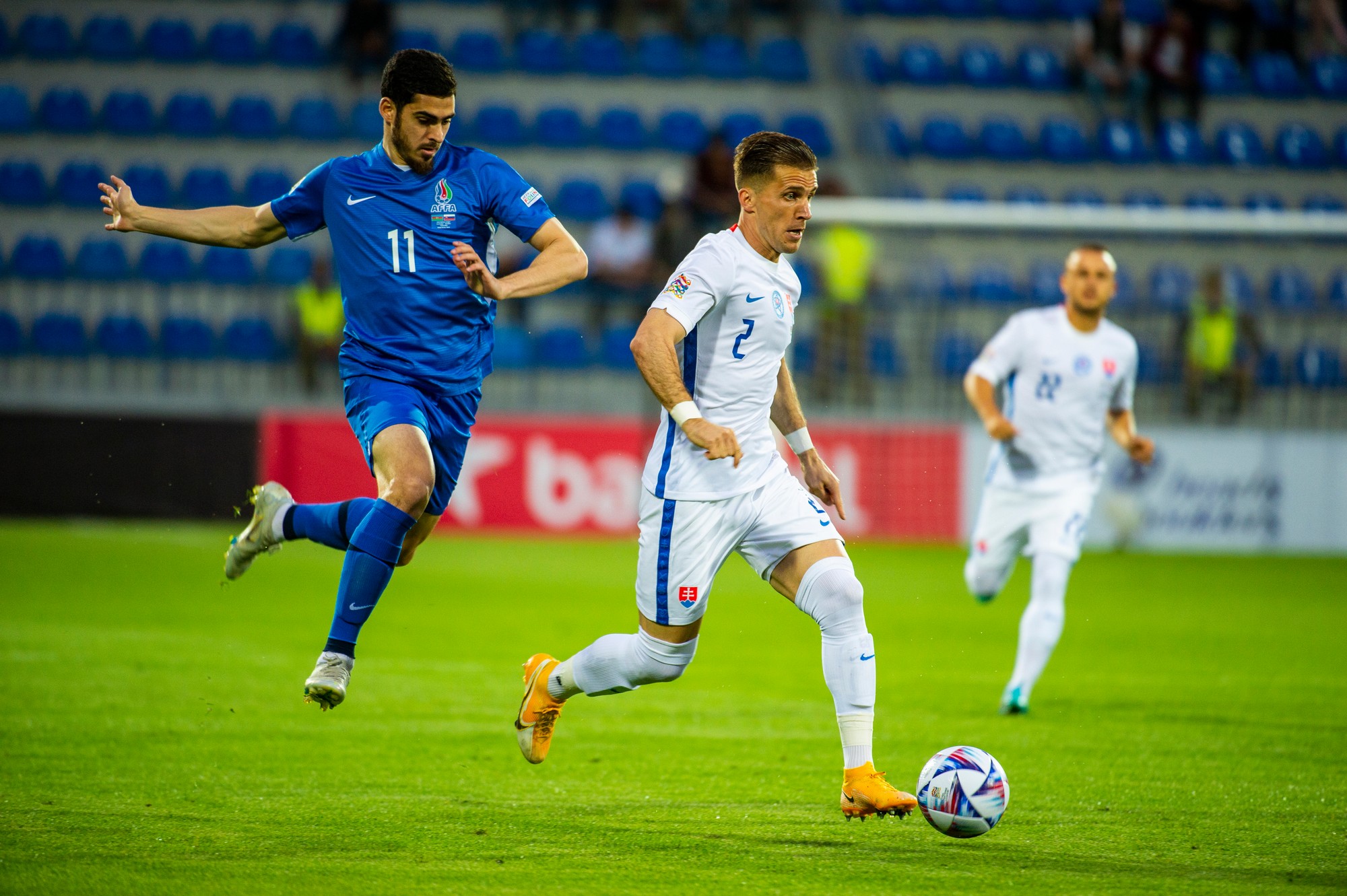 Ramil Šezdajev (Azerbajdžan) a Peter Pekarík (Slovensko).