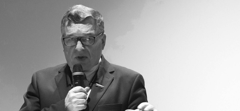 Ryszard Kapuściński nie żyje. O jego śmierci poinformował były premier