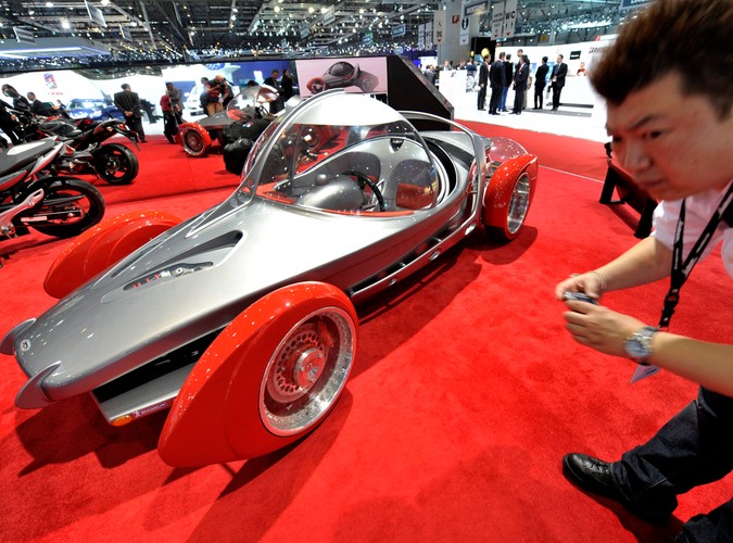 Swiss Sbarro TwoFort100 Concept