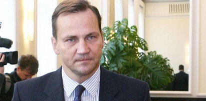 Sikorski uważa, że prezydent mógł żyć