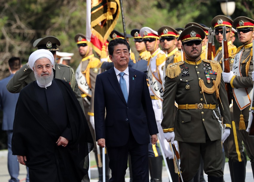 Šinzo Abe i Hasan Rohani