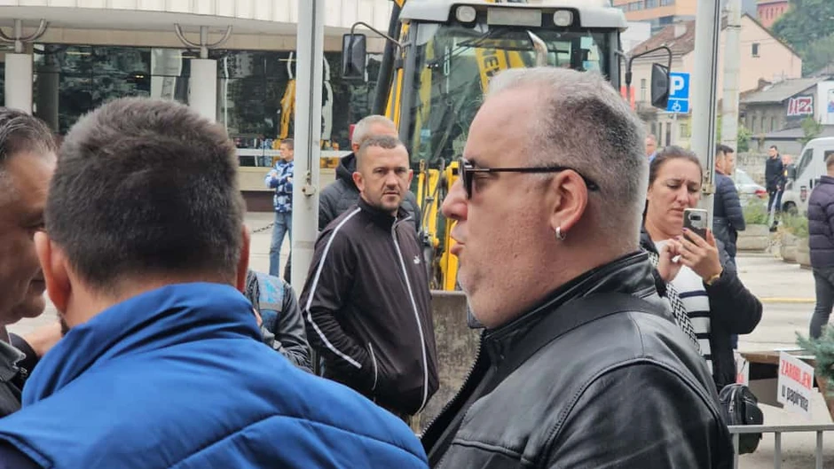 Komemoracija Halidu Bešliću