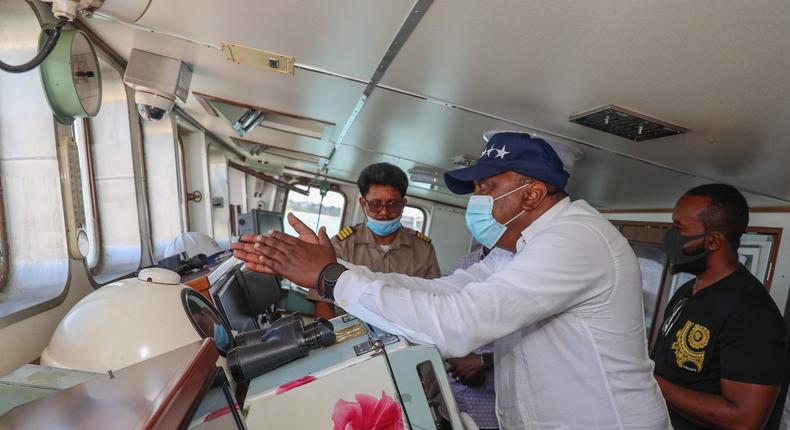 President Kenyatta inspects development projects in Mombasa County