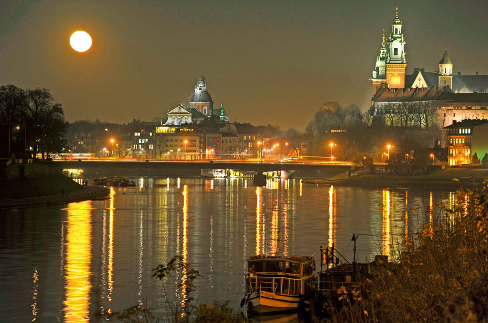 Tysiącletni Kraków - miasto na zdjęciach Adama Bujaka