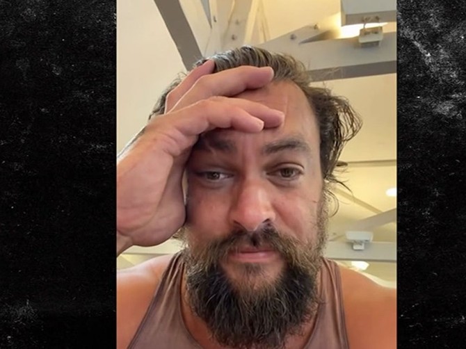  Čuveni glumac Džejson Momoa morao da napusti imanje na Havajima zbog razorne oluje