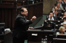 Rozemocjonowany Kalisz: Gowin pod Trybunał Stanu!