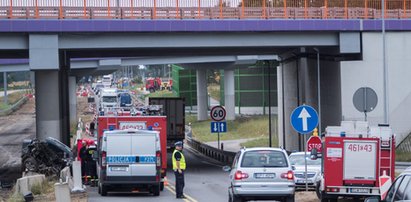 Przerażający wypadek na A1. Auto spadło z wiaduktu