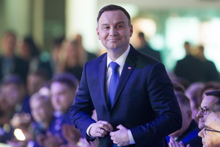 Duda o konflikcie z Macierewiczem: To on może to przeciąć